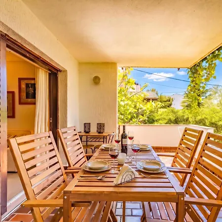 Apartman Punta Debij Family