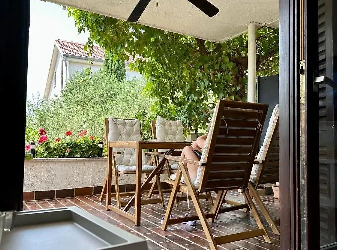 公寓 Punta Debij Family Apartments *