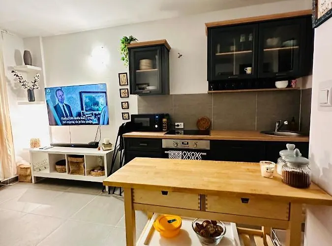 Punta Debij Family Apartments 公寓 *