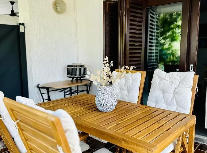 Punta Debij Family Apartments *